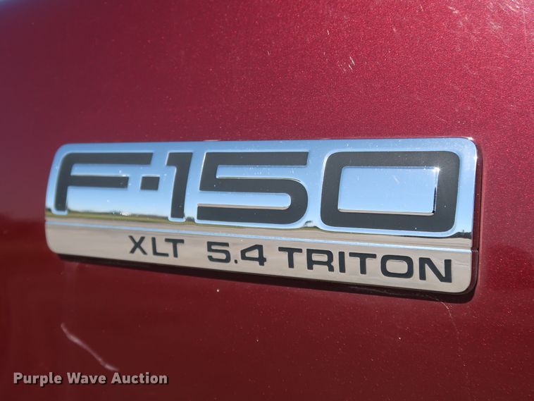 image for item JP9336 2004 Ford F150  SuperCrew pickup truck