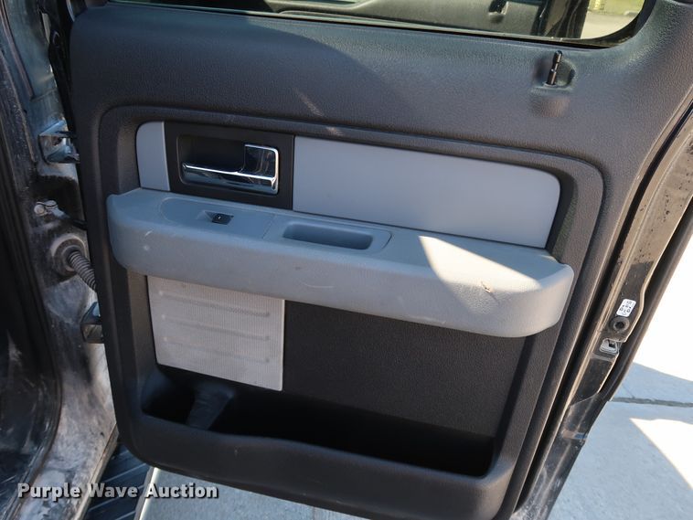 image for item JP9337 2012 Ford F150  SuperCrew pickup truck