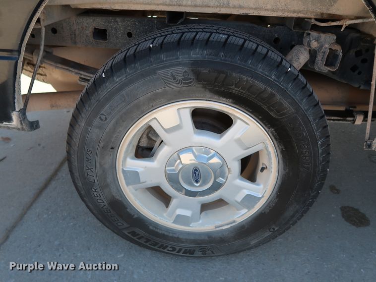 image for item JP9337 2012 Ford F150  SuperCrew pickup truck