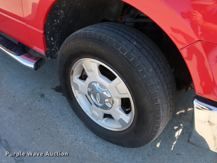 image for item JP9338 2013 Ford F150  SuperCrew pickup truck