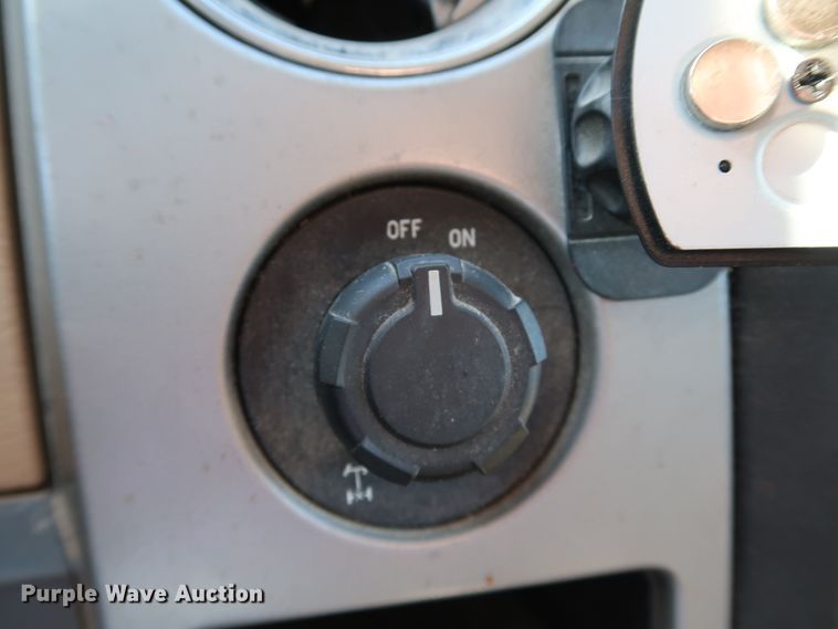 image for item JP9339 2012 Ford F150  SuperCrew pickup truck