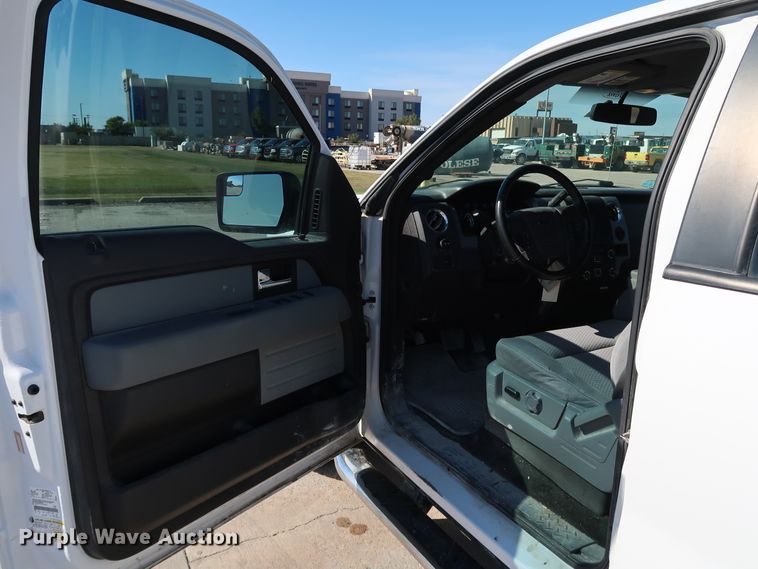 image for item JP9340 2013 Ford F150  SuperCrew pickup truck