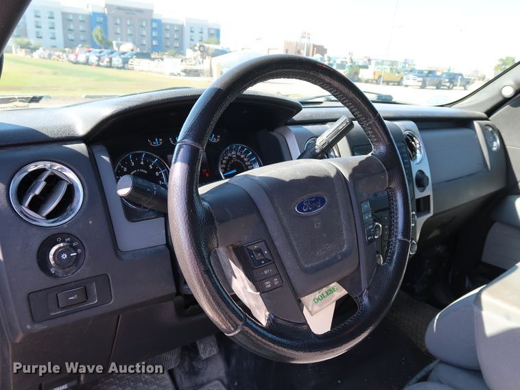 image for item JP9340 2013 Ford F150  SuperCrew pickup truck