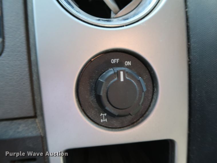 image for item JP9340 2013 Ford F150  SuperCrew pickup truck