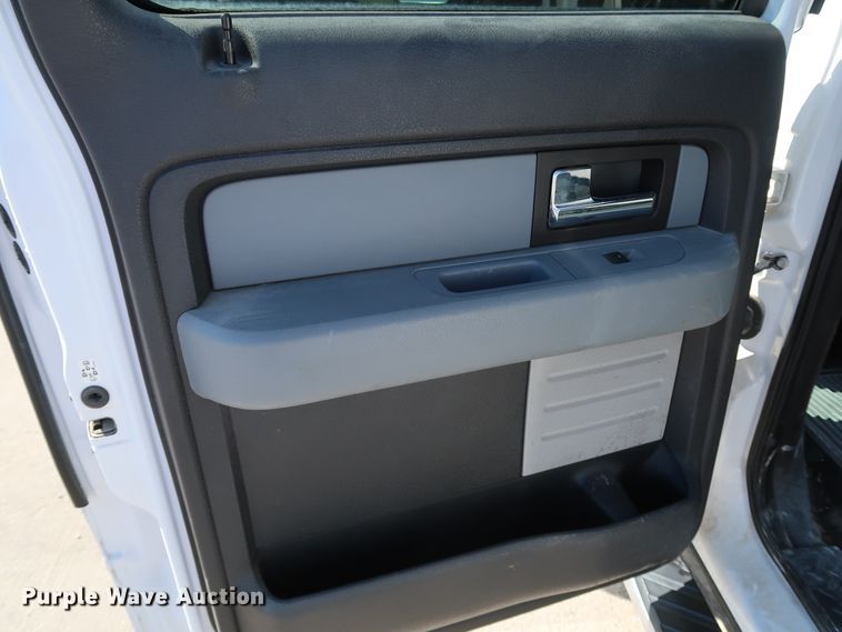 image for item JP9340 2013 Ford F150  SuperCrew pickup truck