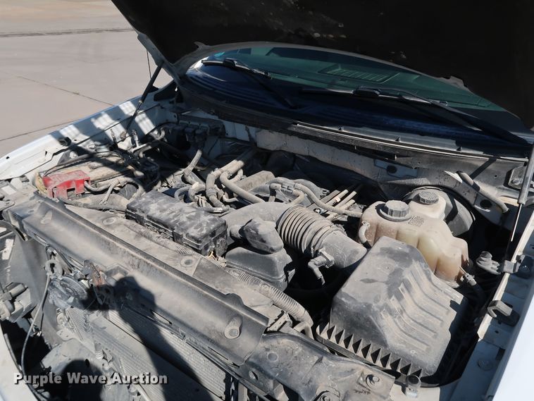 image for item JP9340 2013 Ford F150  SuperCrew pickup truck