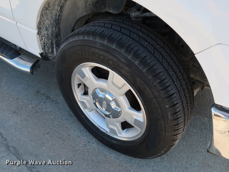 image for item JP9340 2013 Ford F150  SuperCrew pickup truck