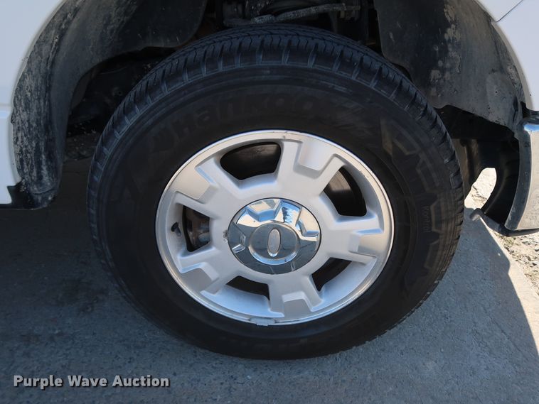 image for item JP9340 2013 Ford F150  SuperCrew pickup truck