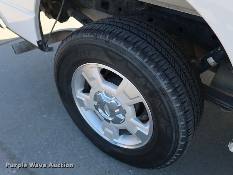 image for item JP9340 2013 Ford F150  SuperCrew pickup truck