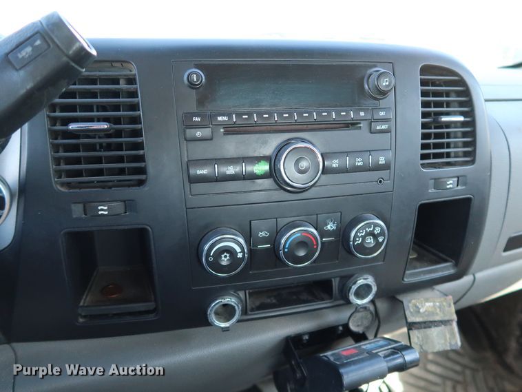 image for item JP9341 2008 Chevrolet Silverado 2500HD  Ext. Cab pickup truck