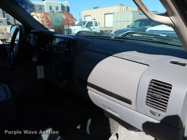 image for item JP9341 2008 Chevrolet Silverado 2500HD  Ext. Cab pickup truck