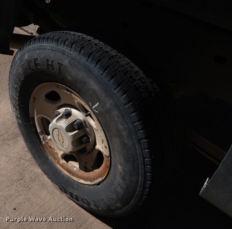 image for item JP9341 2008 Chevrolet Silverado 2500HD  Ext. Cab pickup truck