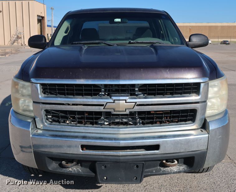 image for item JP9342 2008 Chevrolet Silverado 2500HD  Crew Cab pickup truck