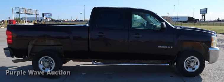 image for item JP9342 2008 Chevrolet Silverado 2500HD  Crew Cab pickup truck