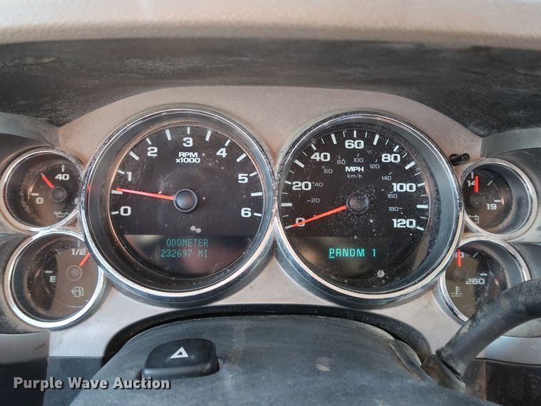 image for item JP9342 2008 Chevrolet Silverado 2500HD  Crew Cab pickup truck