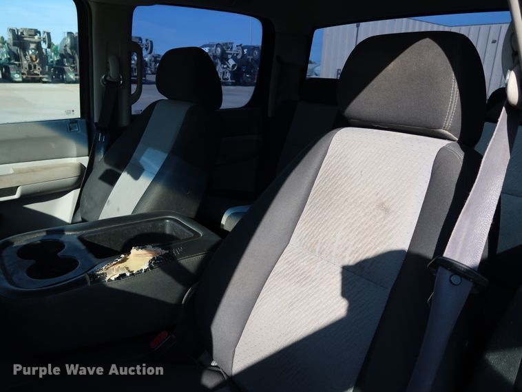 image for item JP9342 2008 Chevrolet Silverado 2500HD  Crew Cab pickup truck