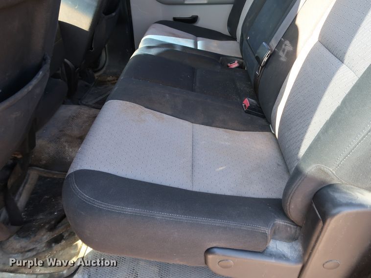 image for item JP9342 2008 Chevrolet Silverado 2500HD  Crew Cab pickup truck