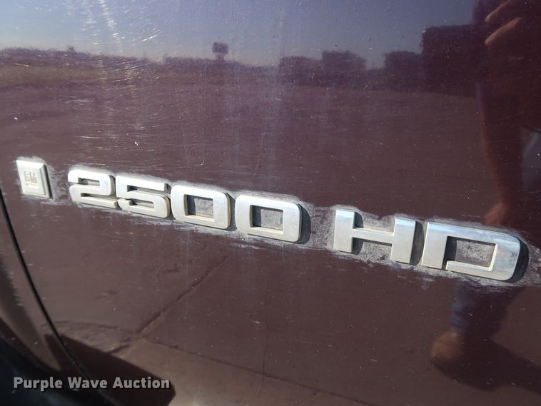 image for item JP9342 2008 Chevrolet Silverado 2500HD  Crew Cab pickup truck