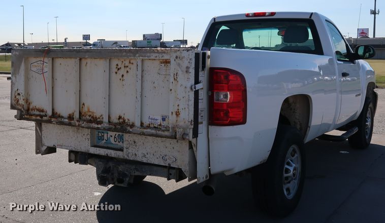 image for item JP9344 2013 Chevrolet Silverado 2500HD  pickup truck