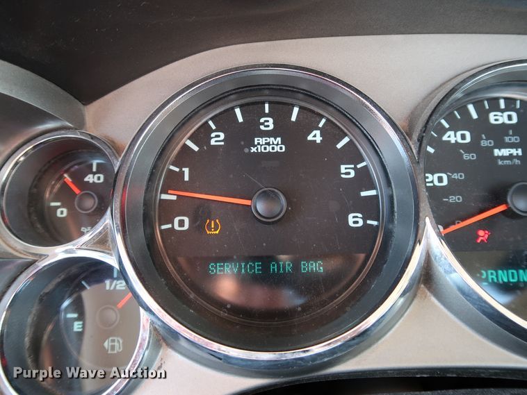 image for item JP9344 2013 Chevrolet Silverado 2500HD  pickup truck