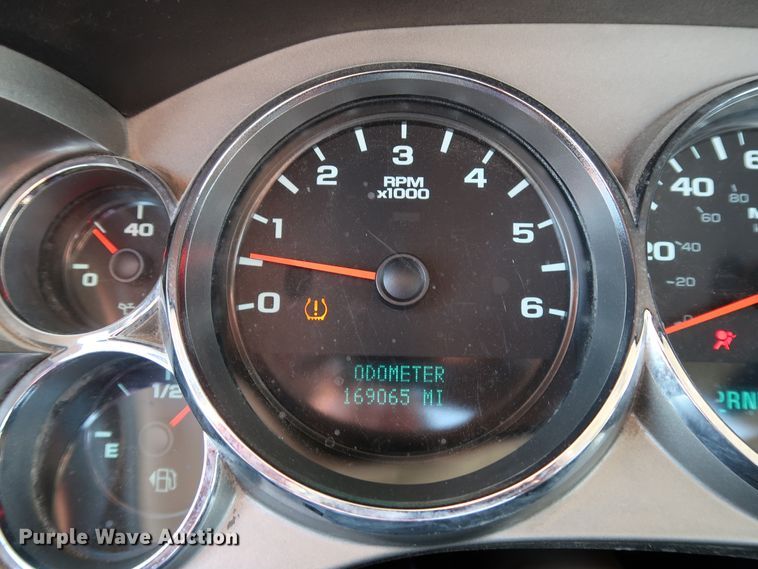 image for item JP9344 2013 Chevrolet Silverado 2500HD  pickup truck