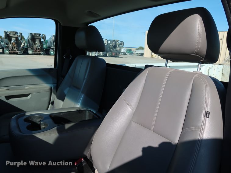 image for item JP9344 2013 Chevrolet Silverado 2500HD  pickup truck