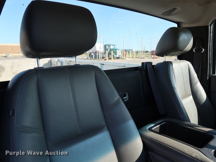 image for item JP9344 2013 Chevrolet Silverado 2500HD  pickup truck