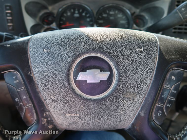 image for item JP9349 2012 Chevrolet Silverado 2500HD  Ext. Cab pickup truck