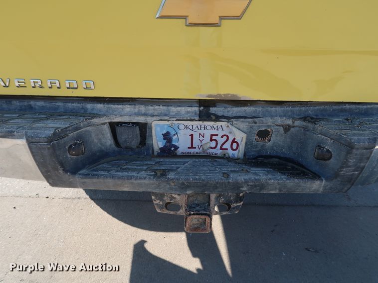 image for item JP9349 2012 Chevrolet Silverado 2500HD  Ext. Cab pickup truck