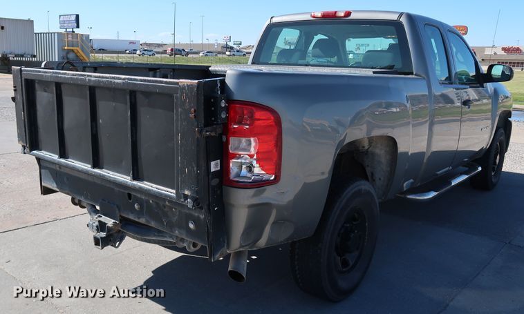 image for item JP9350 2008 Chevrolet Silverado 2500HD  Ext. Cab pickup truck