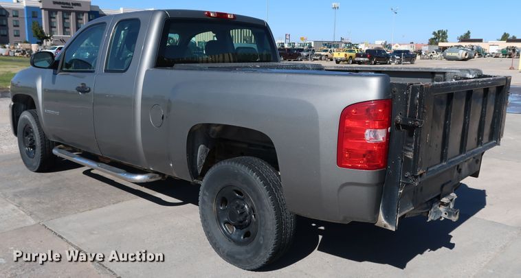 image for item JP9350 2008 Chevrolet Silverado 2500HD  Ext. Cab pickup truck