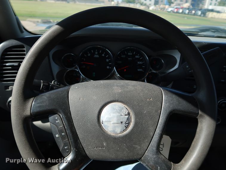 image for item JP9350 2008 Chevrolet Silverado 2500HD  Ext. Cab pickup truck