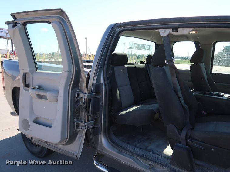 image for item JP9350 2008 Chevrolet Silverado 2500HD  Ext. Cab pickup truck