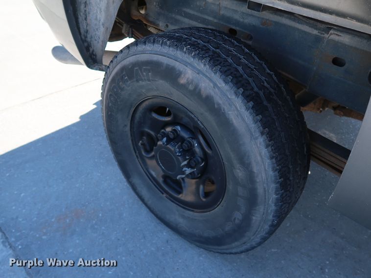 image for item JP9350 2008 Chevrolet Silverado 2500HD  Ext. Cab pickup truck