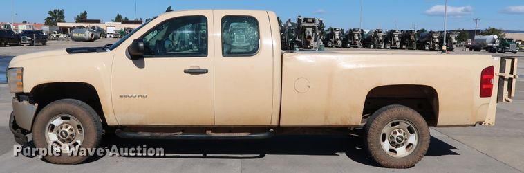 image for item JP9351 2012 Chevrolet Silverado 2500HD  Ext. Cab pickup truck