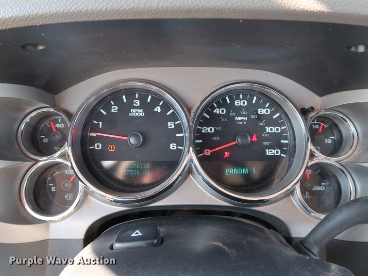 image for item JP9351 2012 Chevrolet Silverado 2500HD  Ext. Cab pickup truck