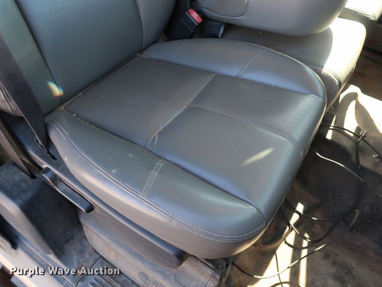 image for item JP9351 2012 Chevrolet Silverado 2500HD  Ext. Cab pickup truck