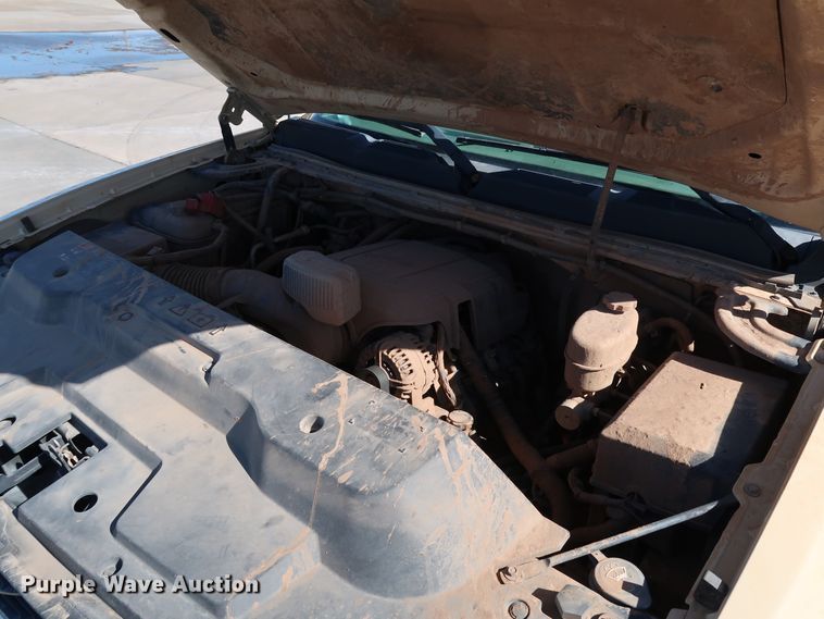 image for item JP9351 2012 Chevrolet Silverado 2500HD  Ext. Cab pickup truck