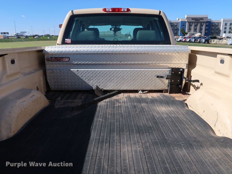 image for item JP9351 2012 Chevrolet Silverado 2500HD  Ext. Cab pickup truck