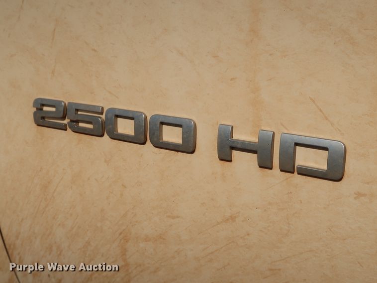 image for item JP9351 2012 Chevrolet Silverado 2500HD  Ext. Cab pickup truck