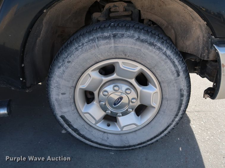 image for item JP9353 2012 Ford F250 Super Duty  Crew Cab pickup truck