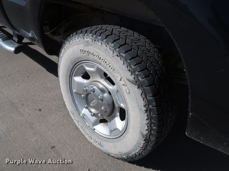 image for item JP9353 2012 Ford F250 Super Duty  Crew Cab pickup truck