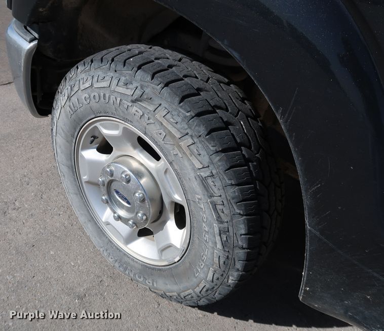 image for item JP9353 2012 Ford F250 Super Duty  Crew Cab pickup truck