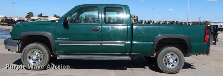 image for item JP9356 2006 Chevrolet Silverado 2500HD  Ext. Cab pickup truck