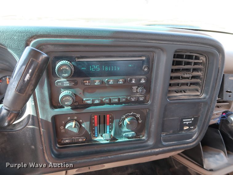 image for item JP9356 2006 Chevrolet Silverado 2500HD  Ext. Cab pickup truck