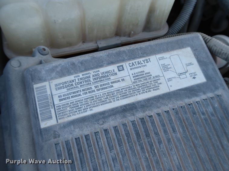 image for item JP9356 2006 Chevrolet Silverado 2500HD  Ext. Cab pickup truck