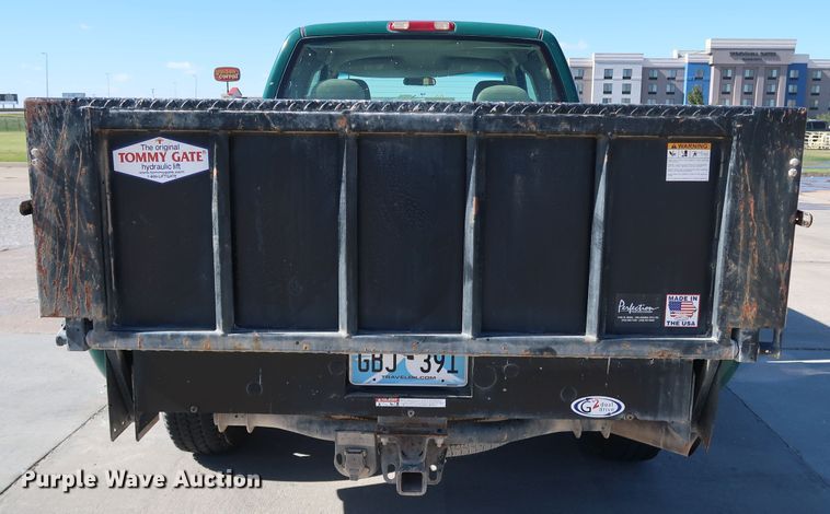 image for item JP9356 2006 Chevrolet Silverado 2500HD  Ext. Cab pickup truck