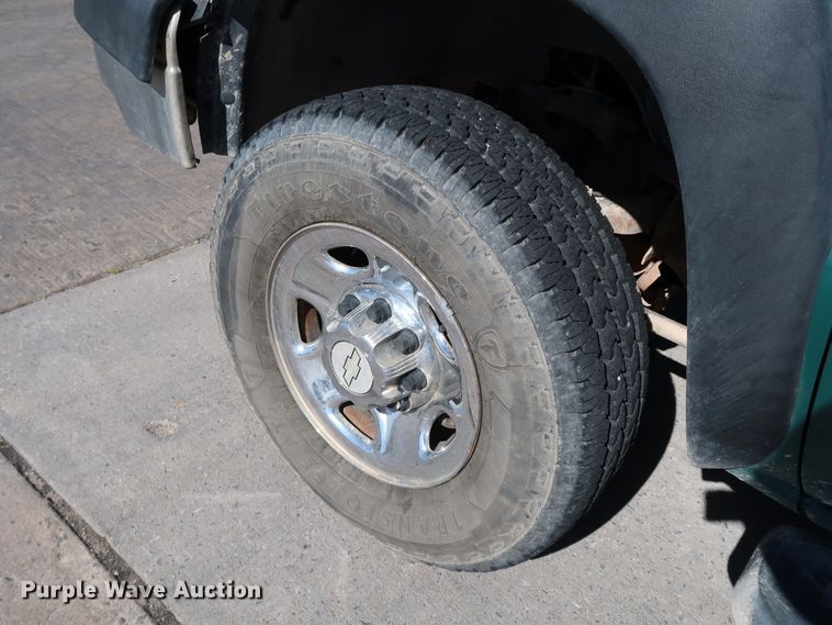 image for item JP9356 2006 Chevrolet Silverado 2500HD  Ext. Cab pickup truck