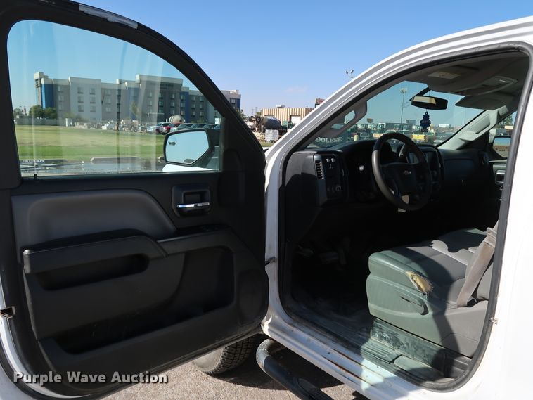 image for item JP9359 2015 Chevrolet Silverado 2500HD  pickup truck