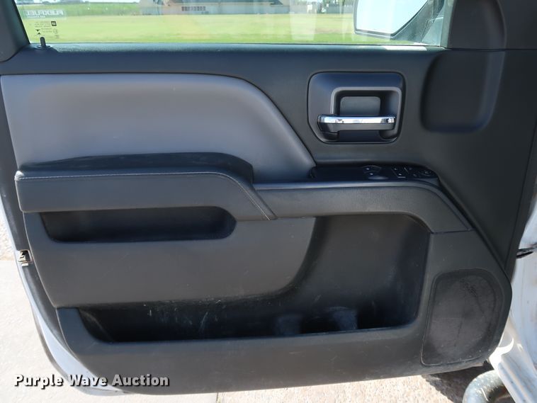 image for item JP9359 2015 Chevrolet Silverado 2500HD  pickup truck